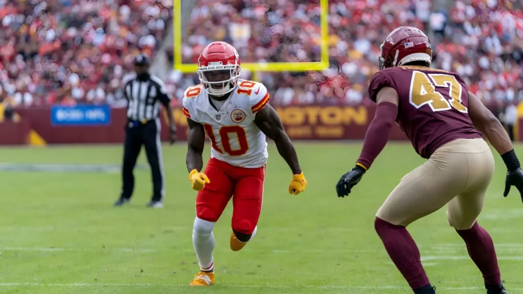 What Gloves Does Tyreek Hill Use? Find Out His Secret to Success