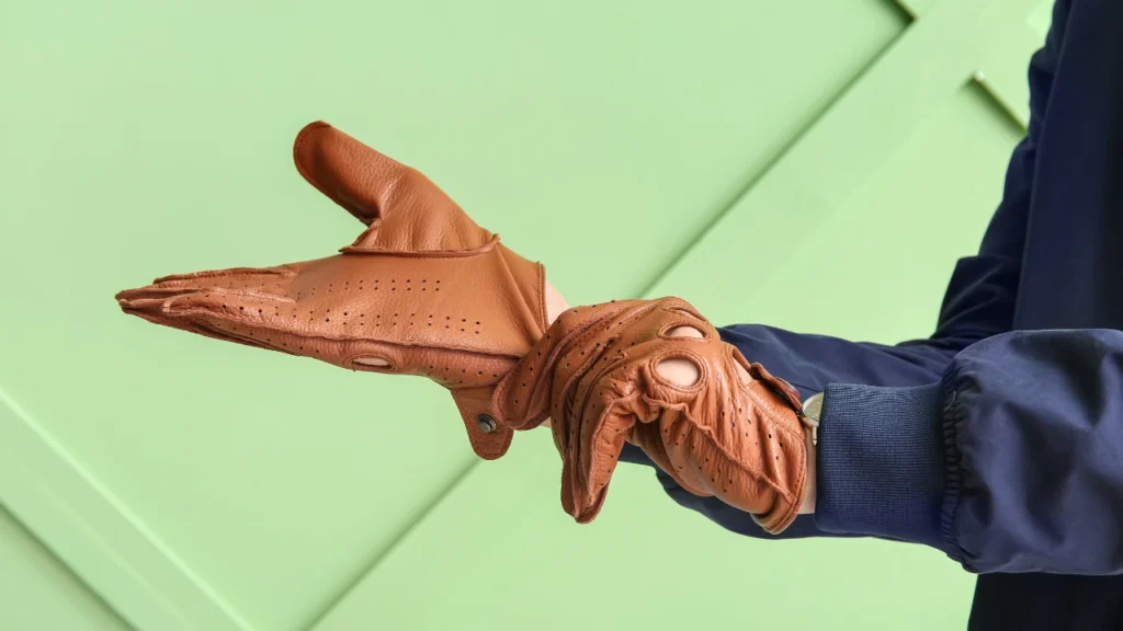 Will Leather Gloves Stretch for a Comfortable Fit