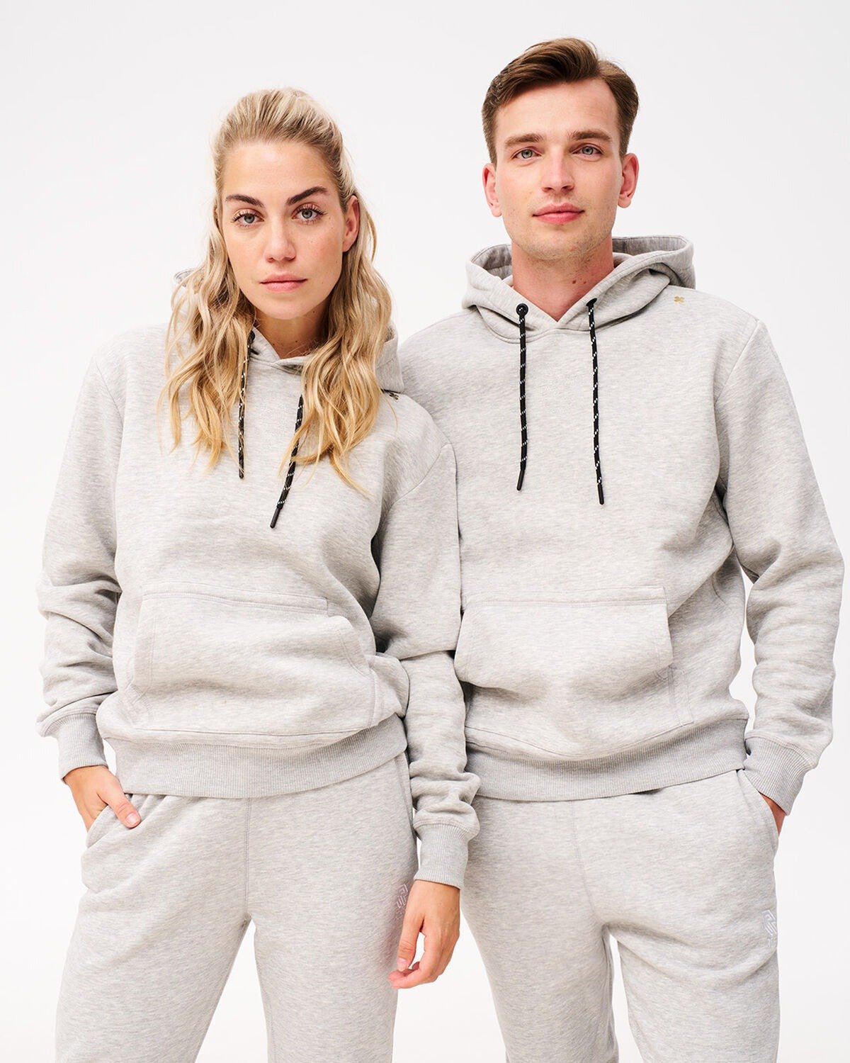 Hoodie 8 WhatsApp Image 2026 03 31 at 6.50.32 PM